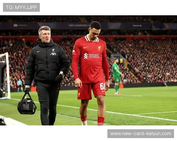 利物浦加强外围压制，阿诺德远射差点钻入死角